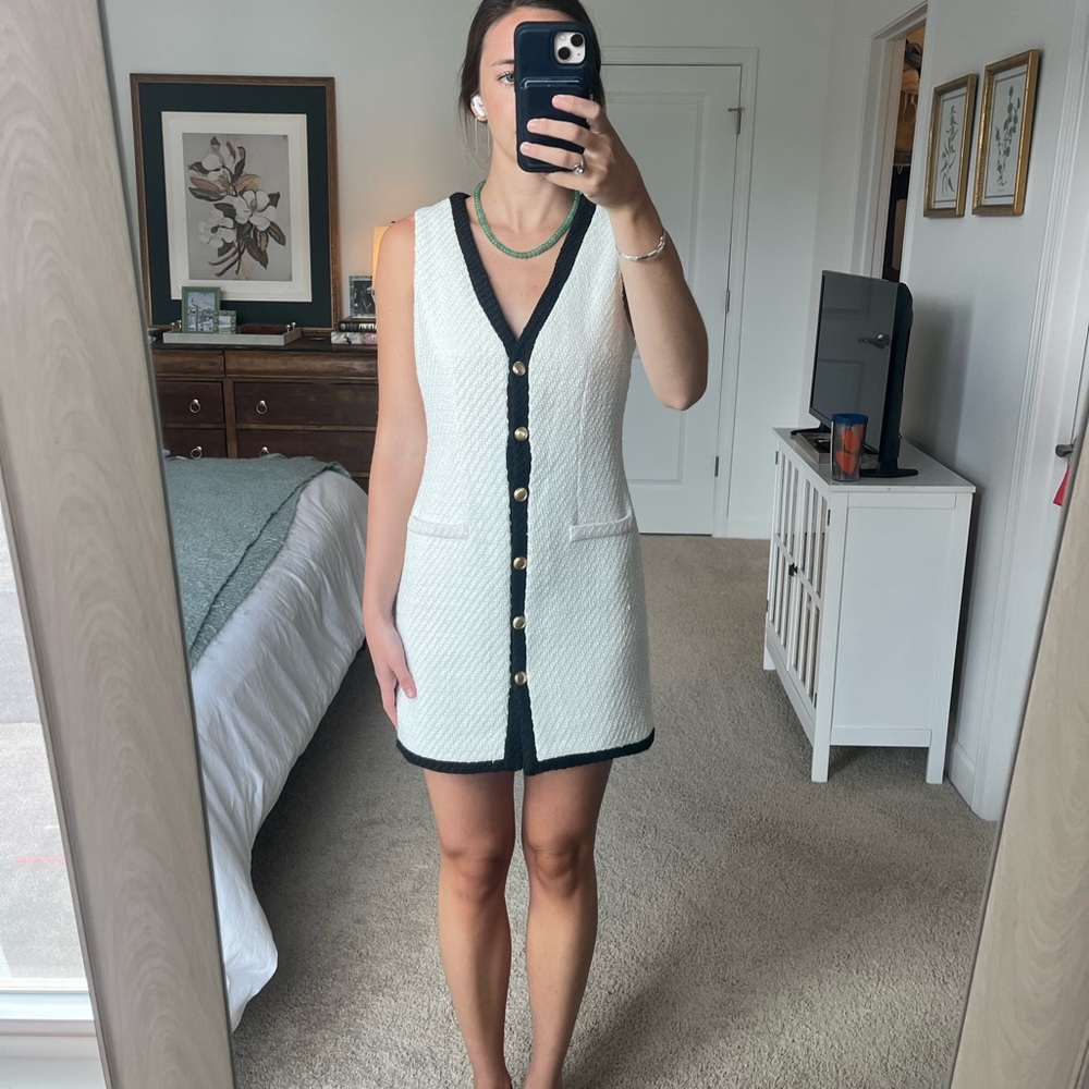 White and Black Sleeveless Dress